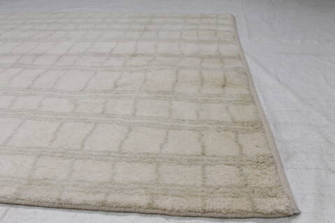 Modern Beige Hand Knotted 60 X 90 Area Rug 254-155710 Image 3