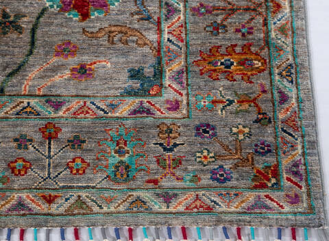 Chobi Grey Hand Knotted 51 X 66 Area Rug 700-155765 Image 4