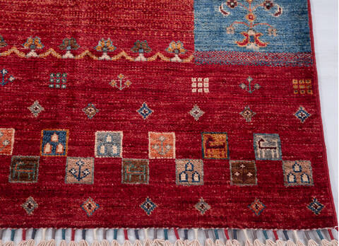 Chobi Red Hand Knotted 68 X 100 Area Rug 700-155767 Image 4