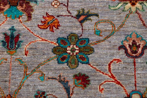 Chobi Grey Hand Knotted 51 X 68  Area Rug 700-155772 Image 5