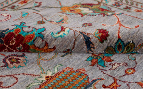 Chobi Grey Hand Knotted 51 X 68  Area Rug 700-155772 Image 6