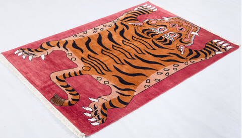 Pak-Persian Red Hand Knotted 41 X 61 Area Rug 700-155803 Image 2