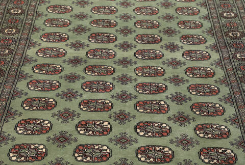 Bokhara Green Hand Knotted 49 X 61 Area Rug 700-155871 Image 3