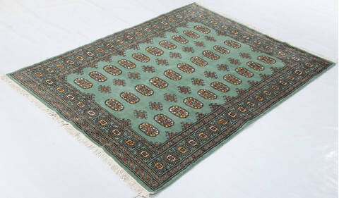 Bokhara Green Hand Knotted 410 X 67 Area Rug 700-155872 Image 2