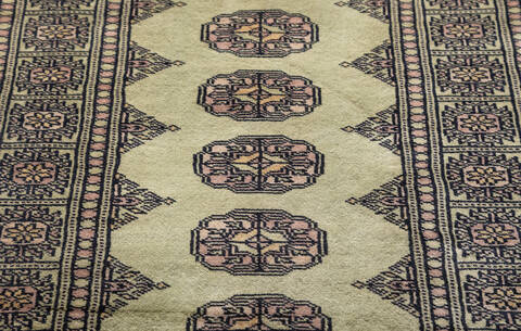 Bokhara Green Hand Knotted 31 X 54 Area Rug 700-156033 Image 1