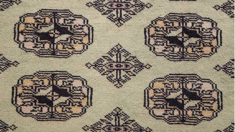 Bokhara Green Hand Knotted 33 X 51 Area Rug 700-156034 Image 6