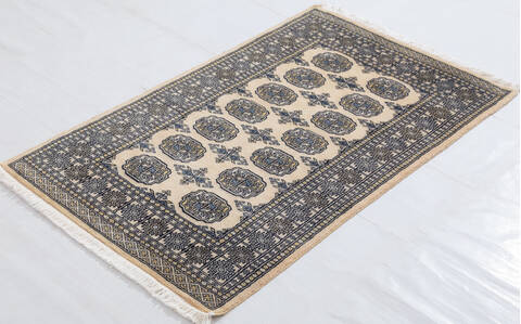 Bokhara Beige Hand Knotted 30 X 51 Area Rug 700-156036 Image 2