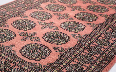 Bokhara Red Hand Knotted 30 X 50 Area Rug 700-156037 Image 3