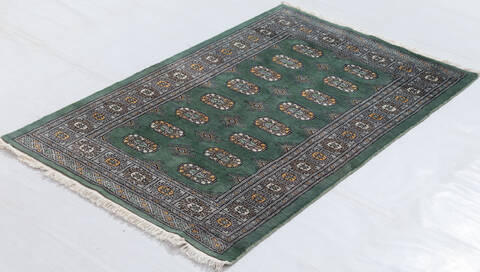Bokhara Green Hand Knotted 31 X 50 Area Rug 700-156039 Image 2