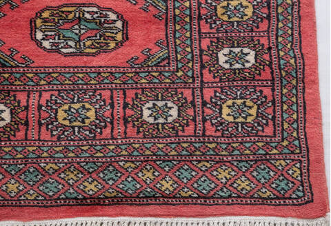Bokhara Red Hand Knotted 32 X 51 Area Rug 700-156041 Image 5
