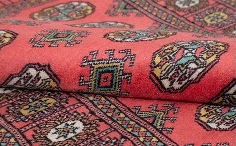 Bokhara Red Hand Knotted 32 X 51 Area Rug 700-156041 Image 7