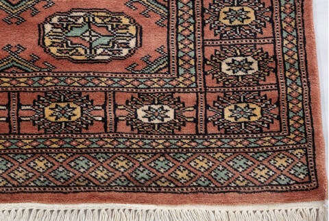 Bokhara Red Hand Knotted 31 X 51 Area Rug 700-156049 Image 4