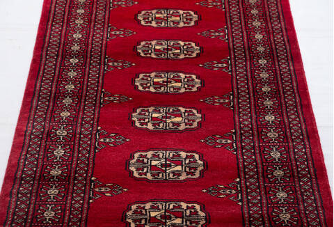 Bokhara Red Runner Hand Knotted 26 X 102 Area Rug 700-156052 Image 5