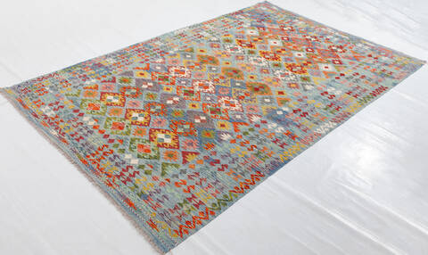 Kilim Light Gray Hand Knotted 67 X 101 Area Rug 700-156062 Image 2