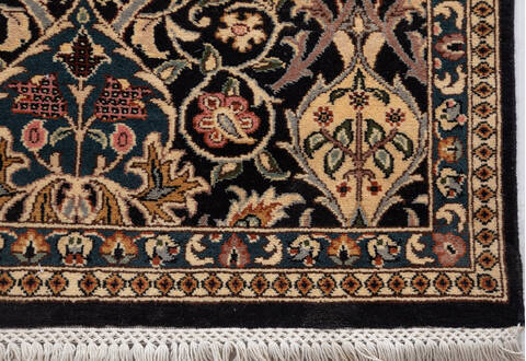 Pak-Persian Black Runner Hand Knotted 27 X 80 Area Rug 700-156065 Image 4