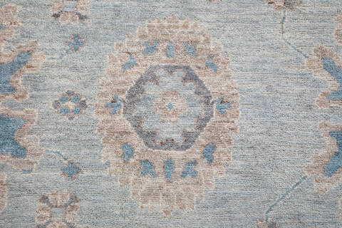 Chobi Light Gray Hand Knotted 100 X 137 Area Rug 700-156099 Image 6