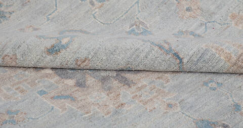 Chobi Light Gray Hand Knotted 100 X 137 Area Rug 700-156099 Image 7