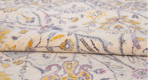 Chobi Beige Hand Knotted 80 X 101 Area Rug 700-156104 Image 7
