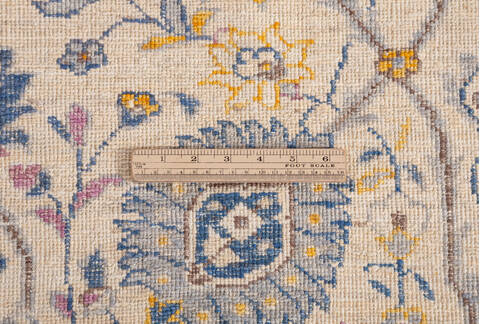 Chobi Beige Hand Knotted 80 X 101 Area Rug 700-156104 Image 8
