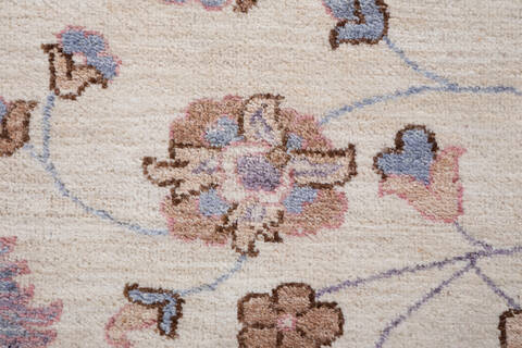 Chobi Beige Hand Knotted 82 X 100 Area Rug 700-156105 Image 6