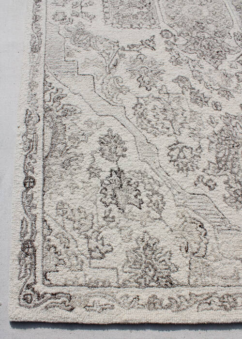 Dynamic LEGEND Beige 80 X 100 Area Rug LG8107485110 801-156646 Image 1