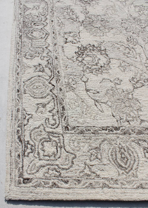 Dynamic LEGEND Beige 50 X 80 Area Rug LG587490110 801-156655 Image 1