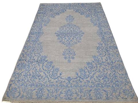 Bhadohi Grey Hand Knotted 56 X 80 Area Rug 660-156730 Image 0