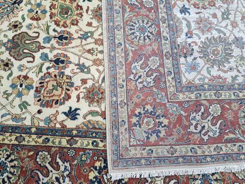 Heriz White Hand Knotted 80 X 100  Area Rug 660-156745 Image 1