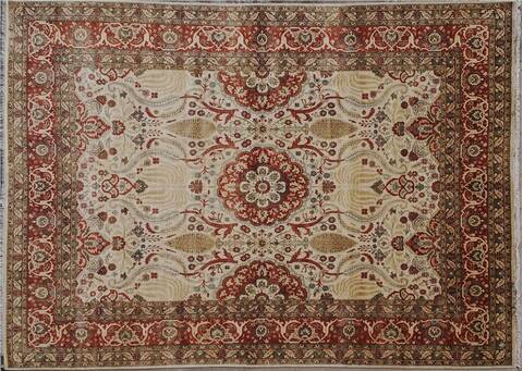 Heriz Cream Hand Knotted 80 X 100 Area Rug 660-156750 Image 2