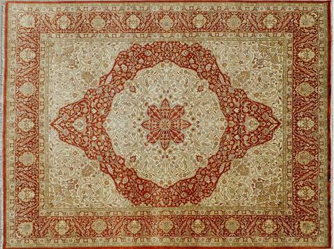 Heriz Cream Hand Knotted 80 X 100 Area Rug 660-156754 Image 2