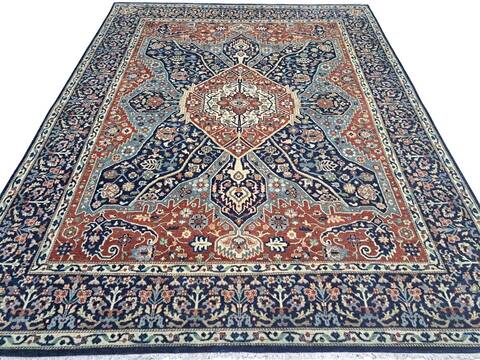 Heriz Blue Hand Knotted 80 X 100 Area Rug 660-156759 Image 0