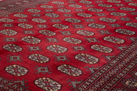 Bokhara Red Hand Knotted 62 X 810 Area Rug 700-156772 Image 3