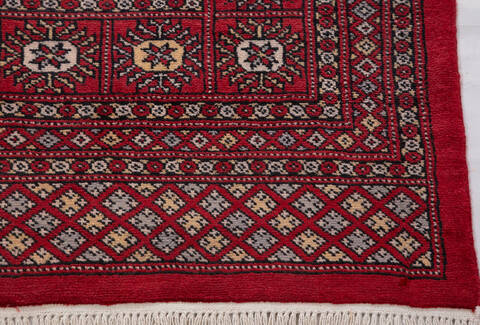 Bokhara Red Hand Knotted 62 X 810 Area Rug 700-156772 Image 4