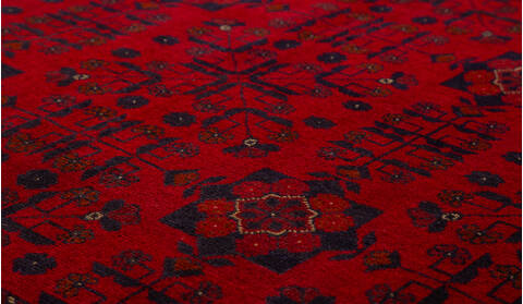 Khan Mohammadi Red Hand Knotted 50 X 66 Area Rug 700-156778 Image 3