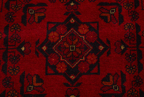 Khan Mohammadi Red Hand Knotted 35 X 50 Area Rug 700-156779 Image 6