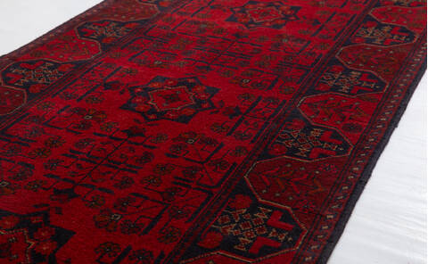 Khan Mohammadi Red Runner Hand Knotted 29 X 99 Area Rug 700-156782 Image 3