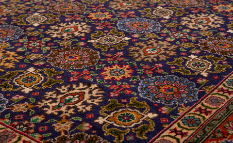 Tabriz Blue Hand Knotted 68 X 96 Area Rug 700-156783 Image 3