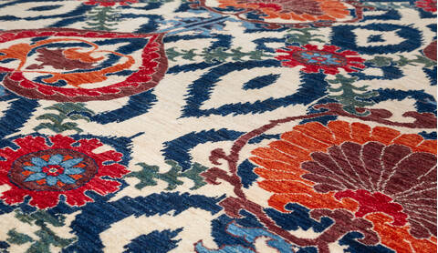 Chobi White Hand Knotted 83 X 910 Area Rug 700-157710 Image 3
