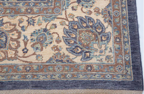 Chobi Grey Hand Knotted 90 X 122 Area Rug 700-157712 Image 4