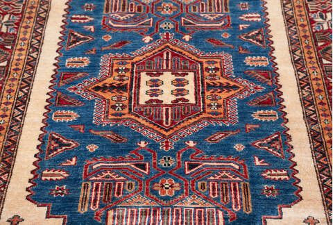Kazak Blue Hand Knotted 41 X 60 Area Rug 700-157713 Image 5
