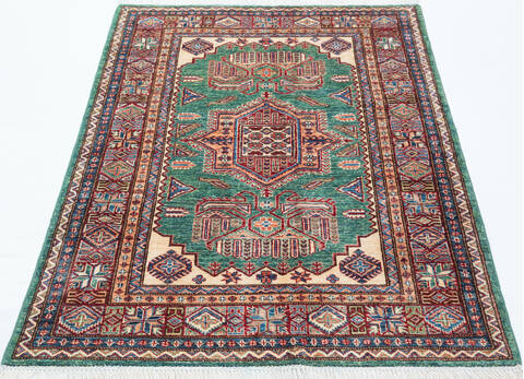 Kazak Green Hand Knotted 40 X 60 Area Rug 700-157714 Image 1