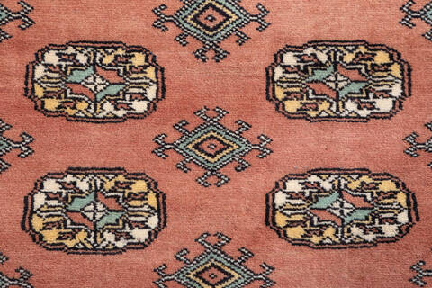 Bokhara Pink Hand Knotted 43 X 61 Area Rug 700-157718 Image 5
