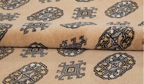 Bokhara Beige Hand Knotted 69 X 98  Area Rug 700-157720 Image 7