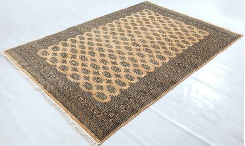 Bokhara Beige Hand Knotted 69 X 98 Area Rug 700-157720 Image 2