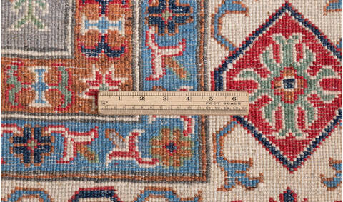 Kazak Grey Hand Knotted 69 X 97 Area Rug 700-157722 Image 8