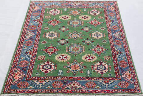 Kazak Green Hand Knotted 40 X 58 Area Rug 700-157725 Image 1