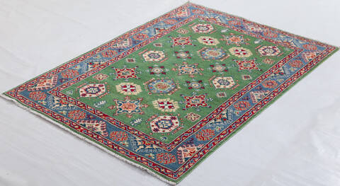 Kazak Green Hand Knotted 40 X 58 Area Rug 700-157725 Image 2