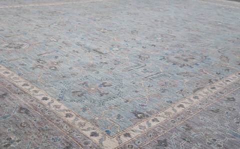 Chobi Light Gray Hand Knotted 100 X 1310 Area Rug 700-157732 Image 2