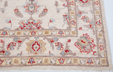 Chobi Beige Hand Knotted 59 X 81  Area Rug 700-157736 Image 4