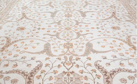 Chobi Beige Hand Knotted 121 X 153 Area Rug 700-157739 Image 5